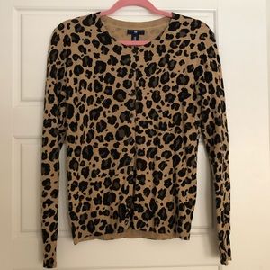 NWT Gap Leopard Print Cardigan Size M